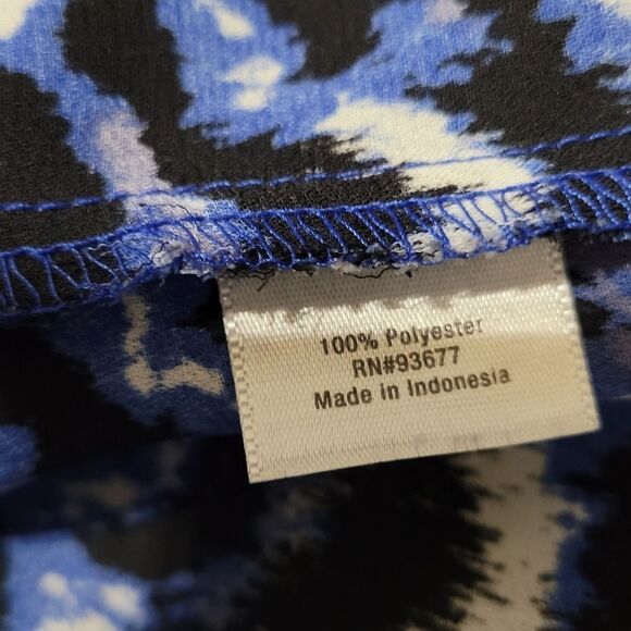 ANA abstract blouse - Picture 4 of 4